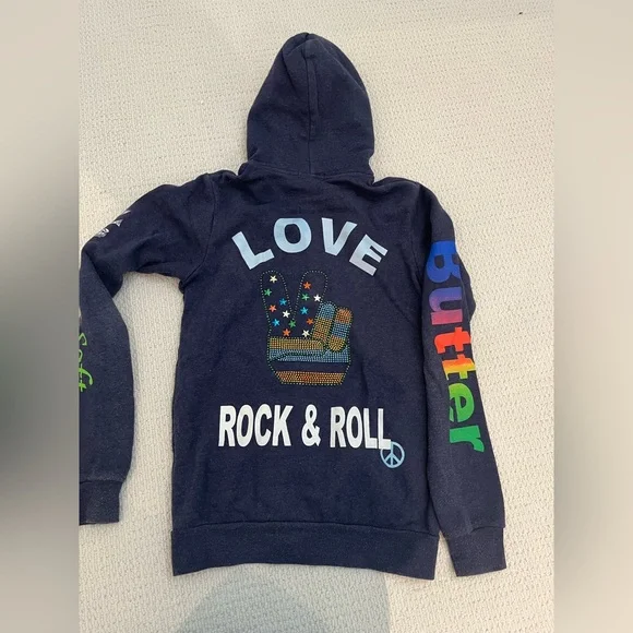 Butter Zip-Up - Picture 2 of 2